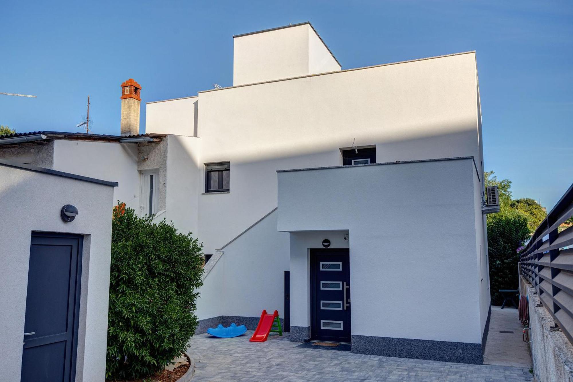 Villa Miema With Jacuzzi Zadar Exterior photo